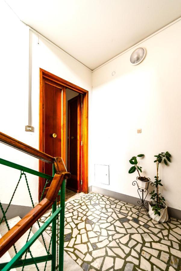 Hostly - The Urban Garden House - 3 Bedrooms, Garden, Great Location! Pisa Exterior foto